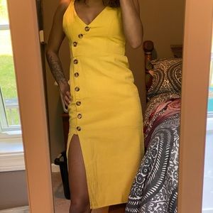 Francesca’s Yellow button midi dress